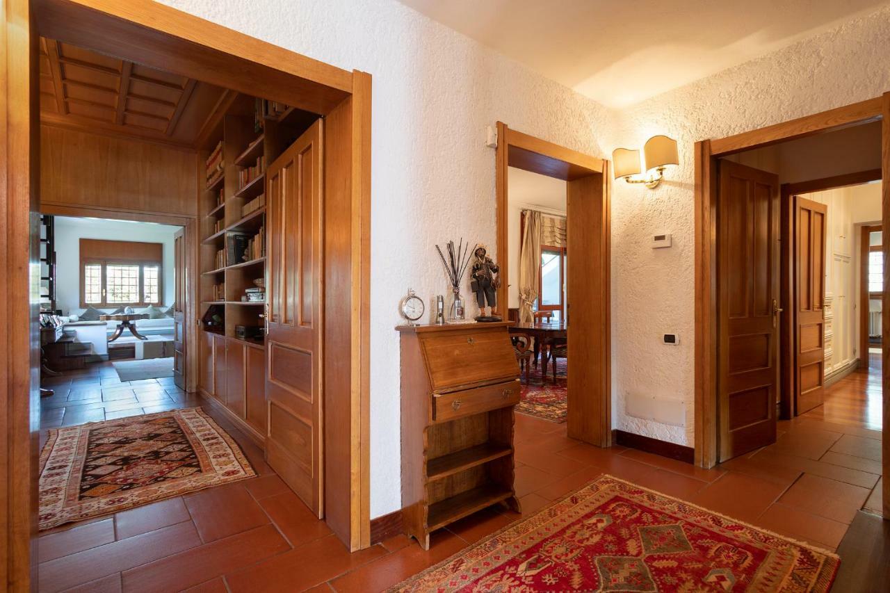 Villa In Via Della Marcigliana Casale Torre San Giovanni Buitenkant foto
