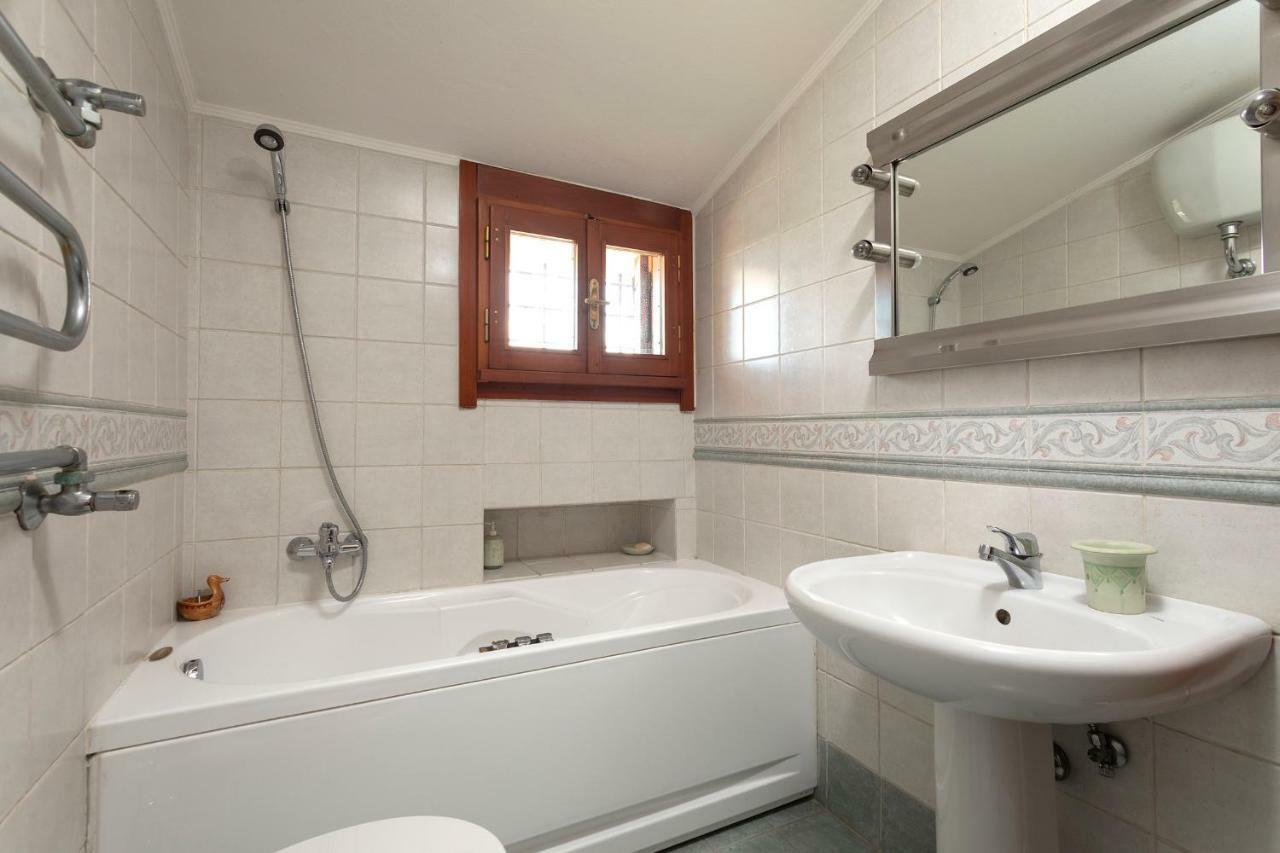 Villa In Via Della Marcigliana Casale Torre San Giovanni Buitenkant foto