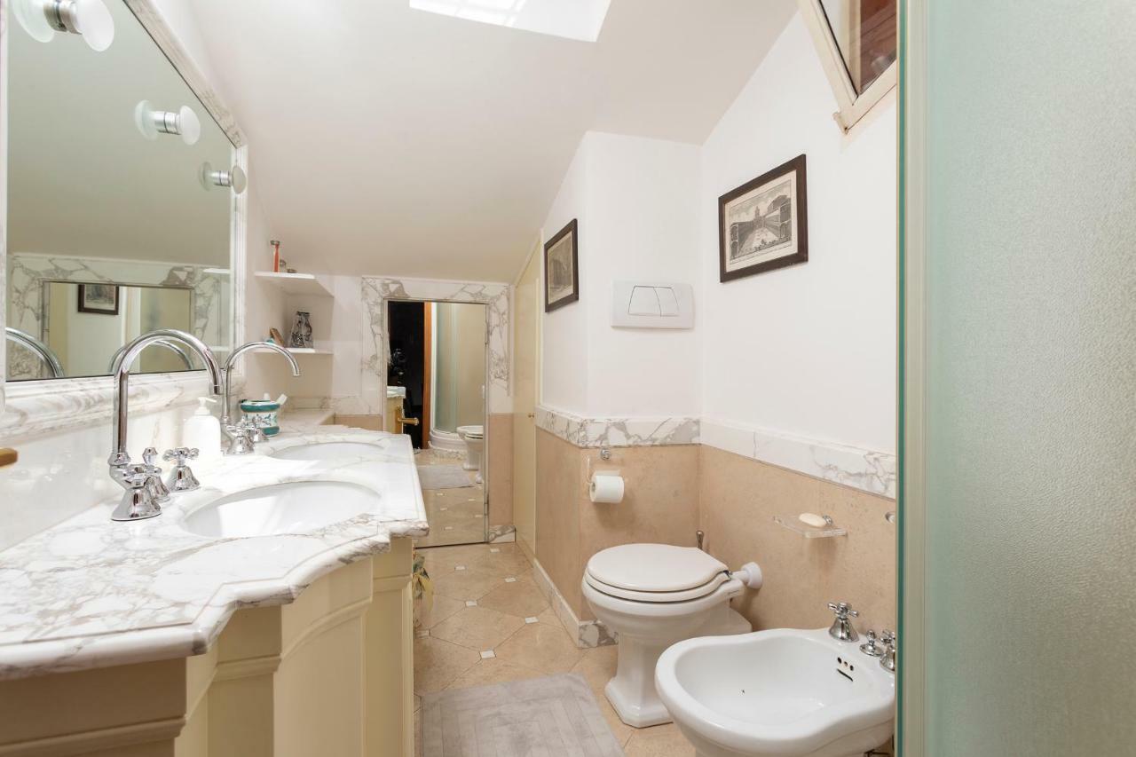 Villa In Via Della Marcigliana Casale Torre San Giovanni Buitenkant foto